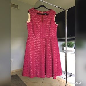 Below the knee sleeveless flowy dress